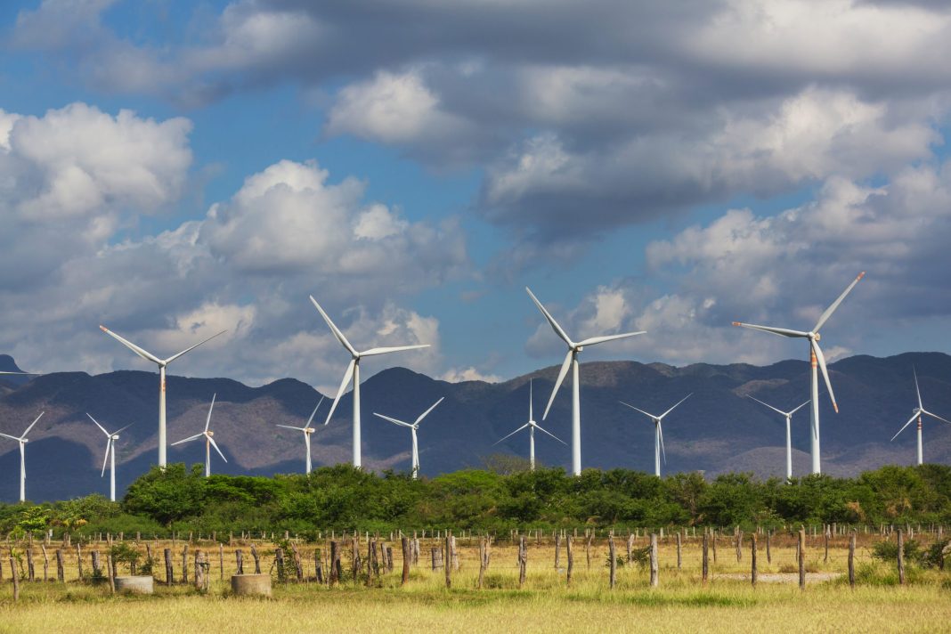 Contrato eólico de US$350 millones consolida a Panamá como destino de inversión energética